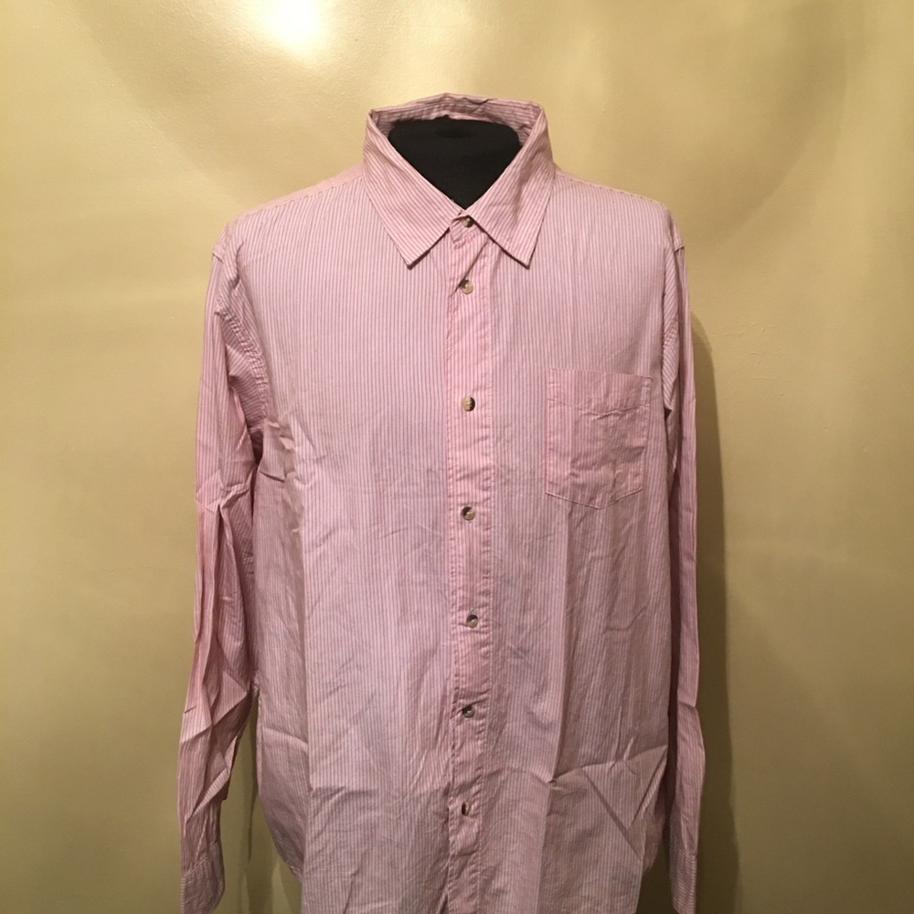 Wrangler Jeans Co. Button Down Shirt